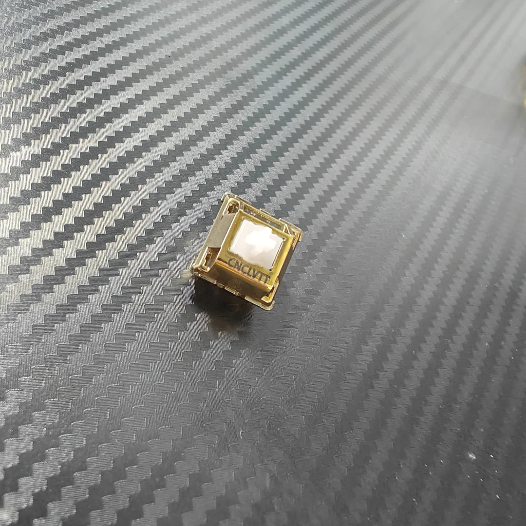 CNCLVTT 黄金磁轴2颗