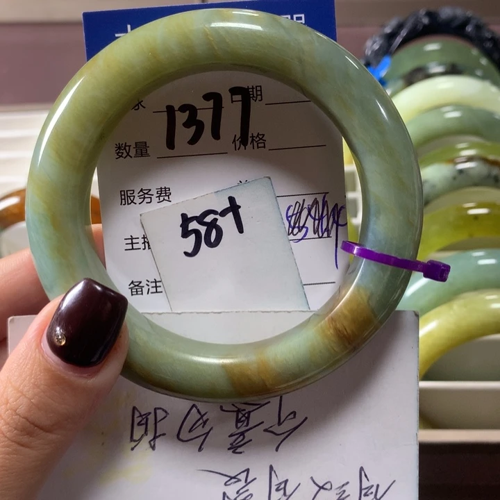 蛇纹石玉未镶嵌手镯1377