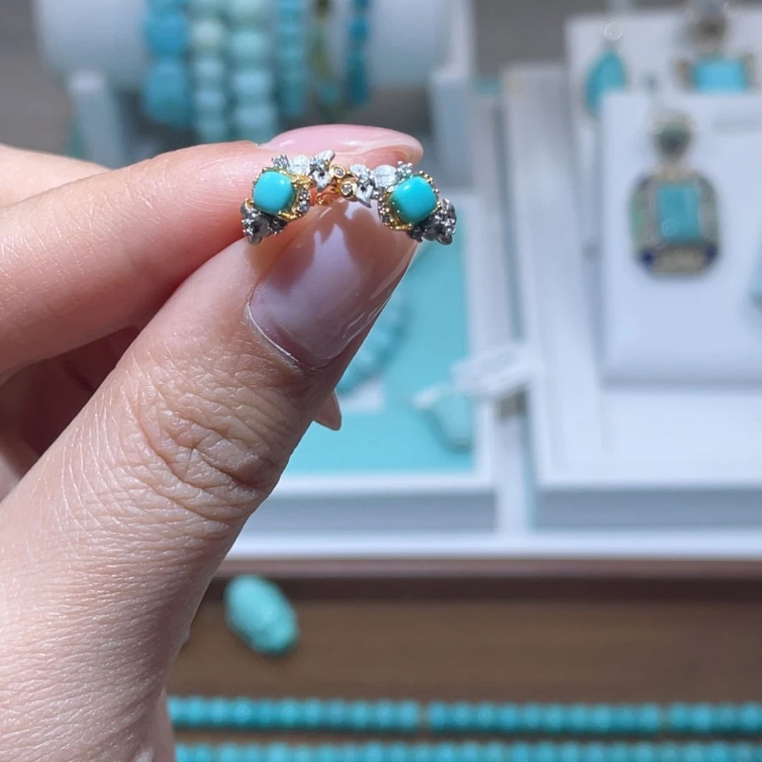 绿松石未镶嵌耳钉