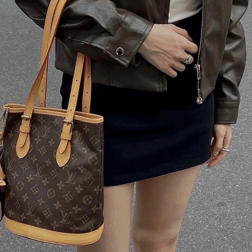 修复品618724/LouisVuitton/路易威登老花水桶包 配皮换新