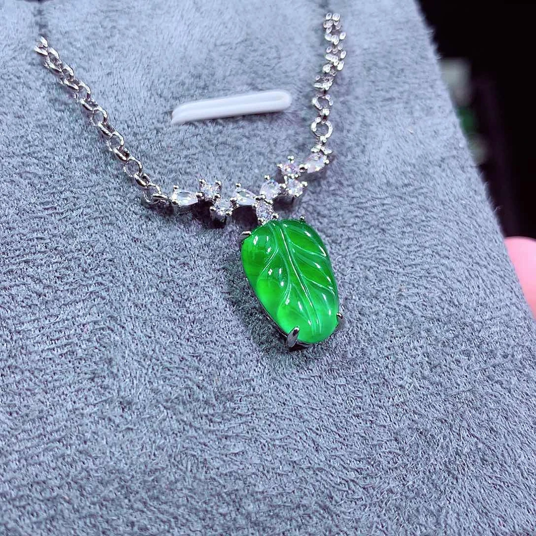 翡翠未镶嵌颈饰天然