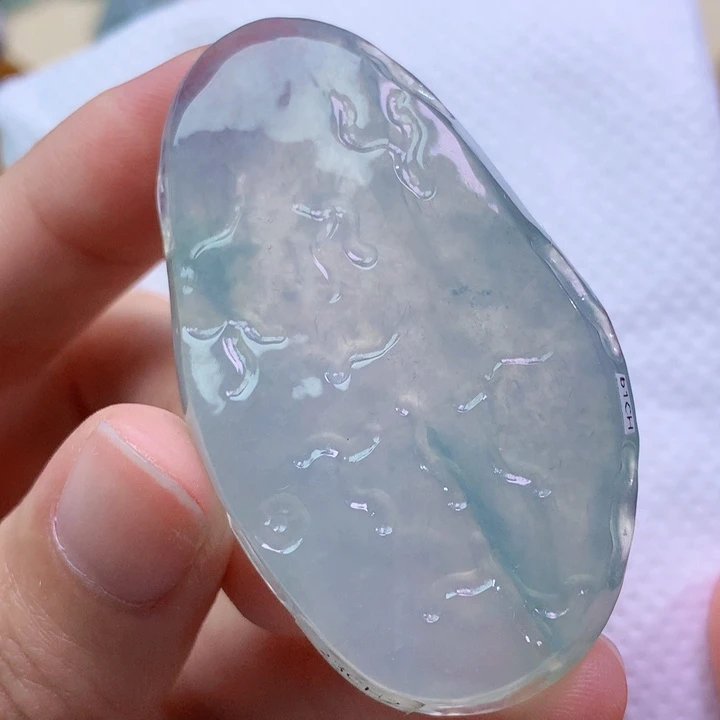 翡翠未镶嵌吊坠(不含链) 3738