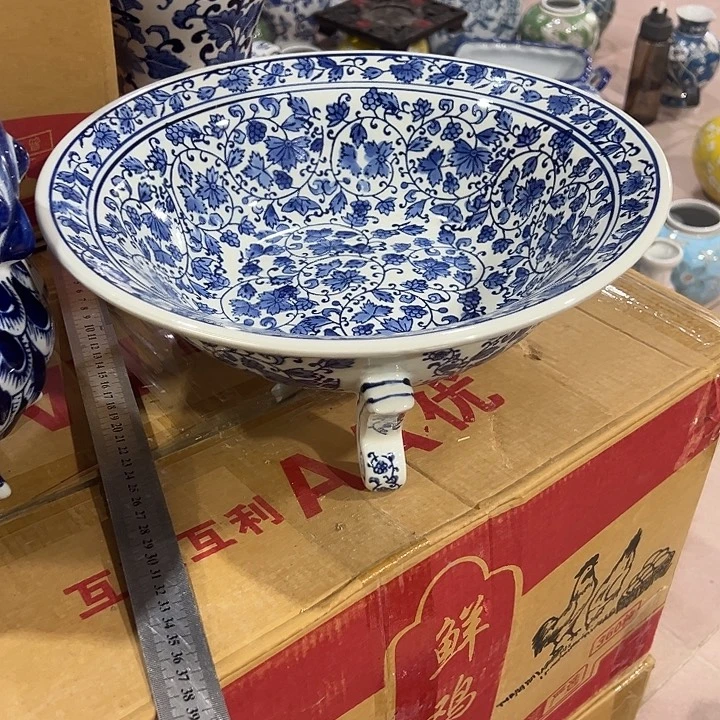 瓷片瑕疵。。。丶。。。。。。。。。。。