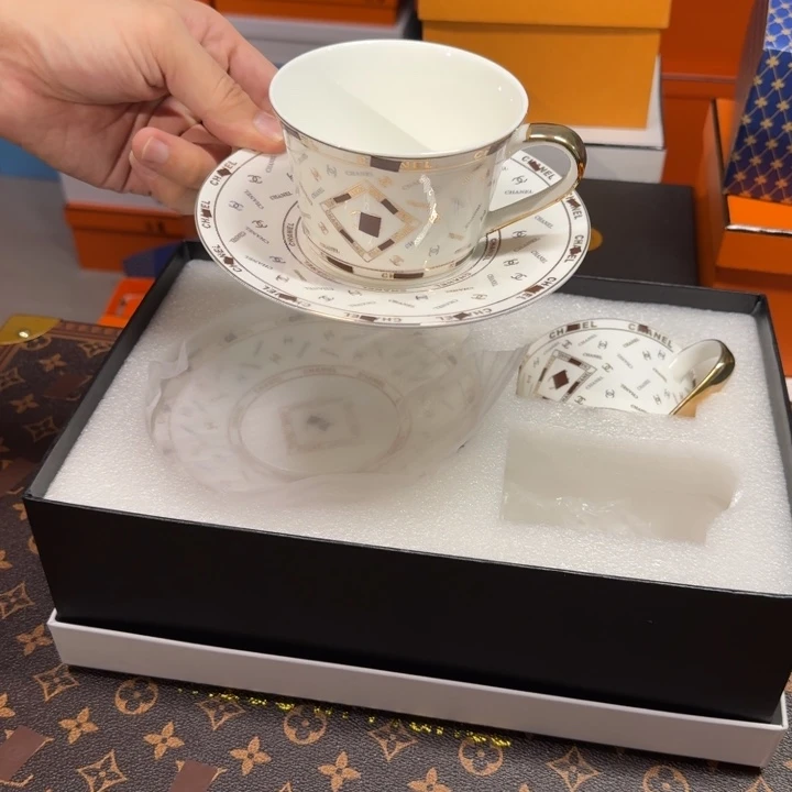 欧美陶瓷餐具摆件25