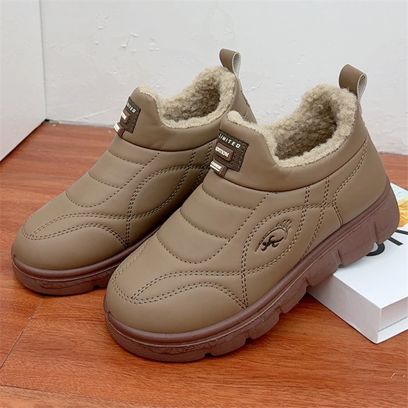 冬季加绒加厚休闲女棉鞋老北京棉鞋中老年厚底保暖一脚蹬妈妈棉靴