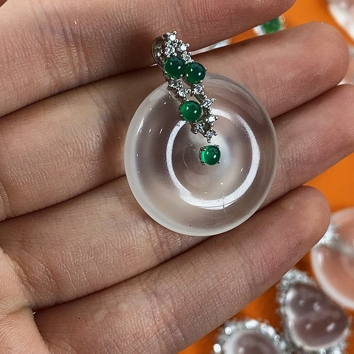 石英质玉银S925镀金镶嵌颈饰