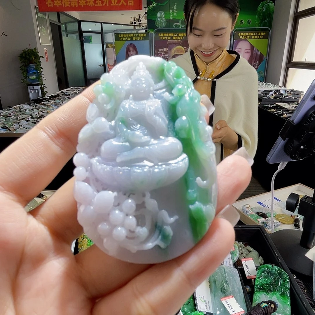 颈饰未镶嵌翡翠一