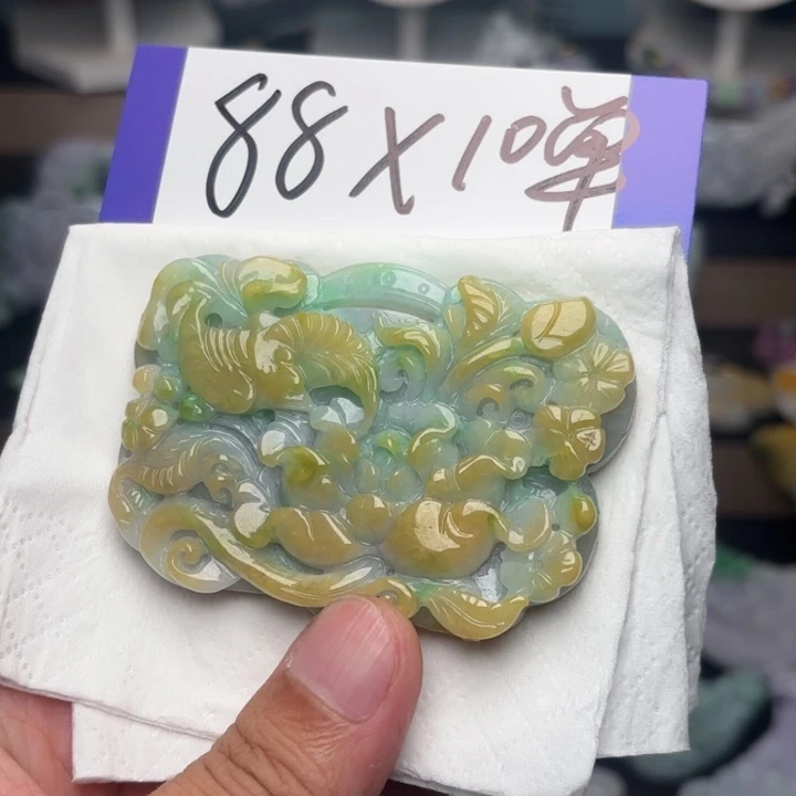 翡翠未镶嵌颈饰W****计吊坠
