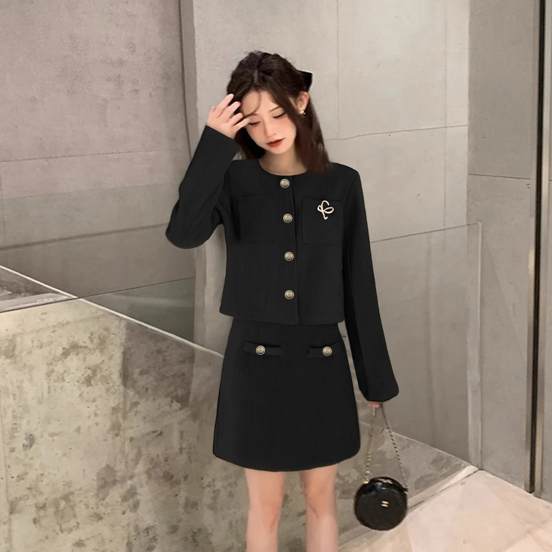 A【加绒加厚】【两件套】小香风时髦两件套装裙女冬新款减龄爆款2576