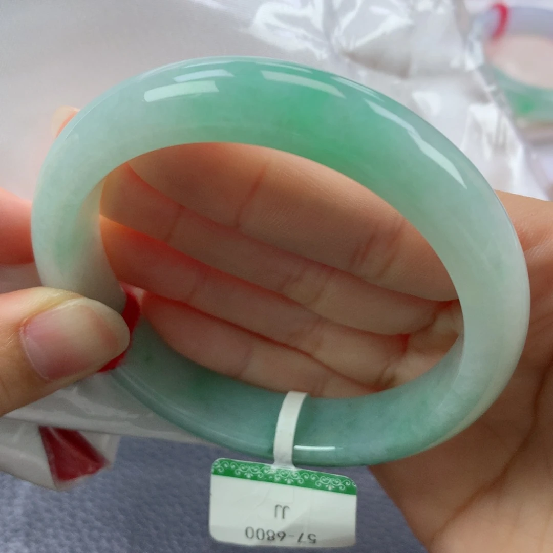 翡翠手镯未镶嵌缅甸天然翡翠A货57正