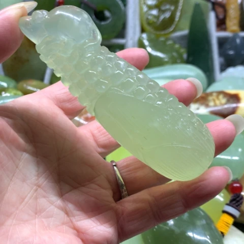 蛇纹石玉未镶嵌手把件