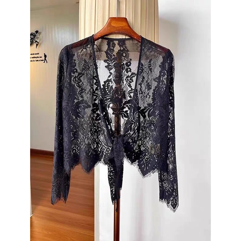 美呆了！巨推荐!韩系蕾丝镂空开衫女夏季宽松显瘦百搭轻薄上衣
