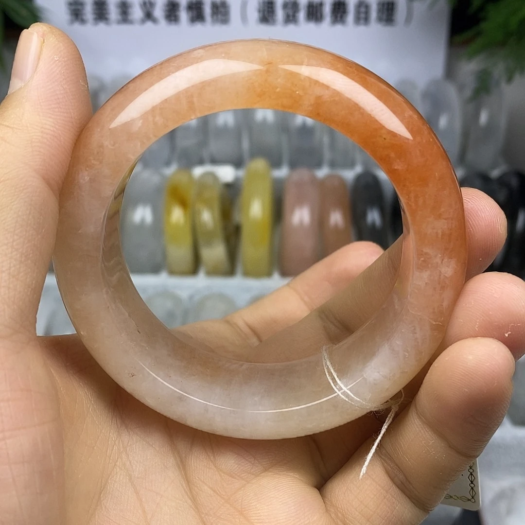 石英质玉未镶嵌手镯