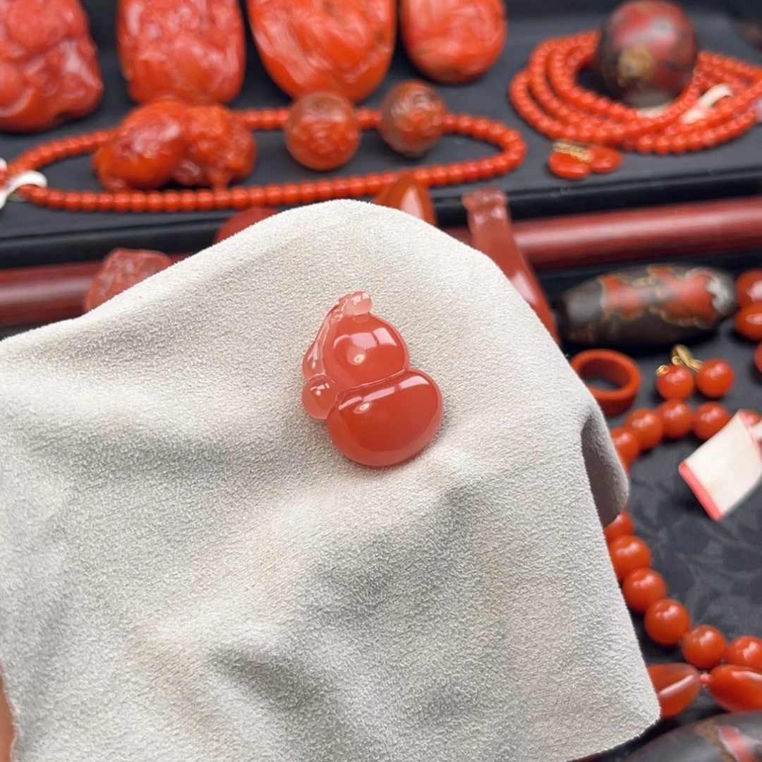 南红玛瑙未镶嵌手链