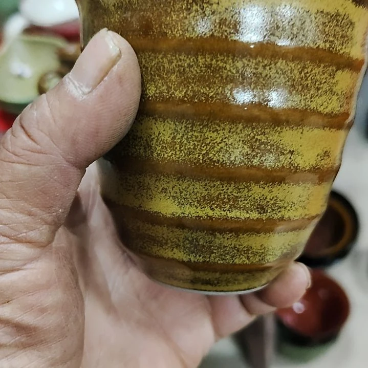 p***y瓷片盘子碗摆件砂锅微瑕疵