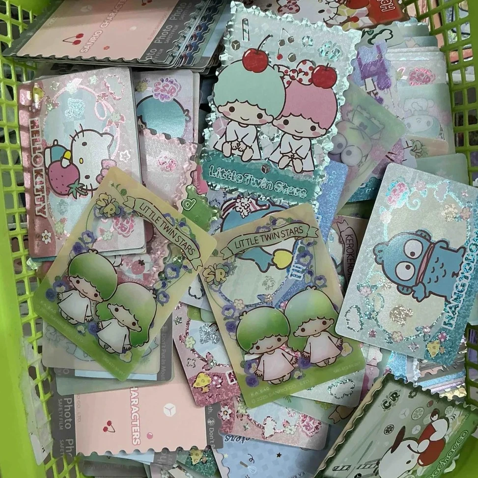卡宝三丽鸥六弹动漫卡牌