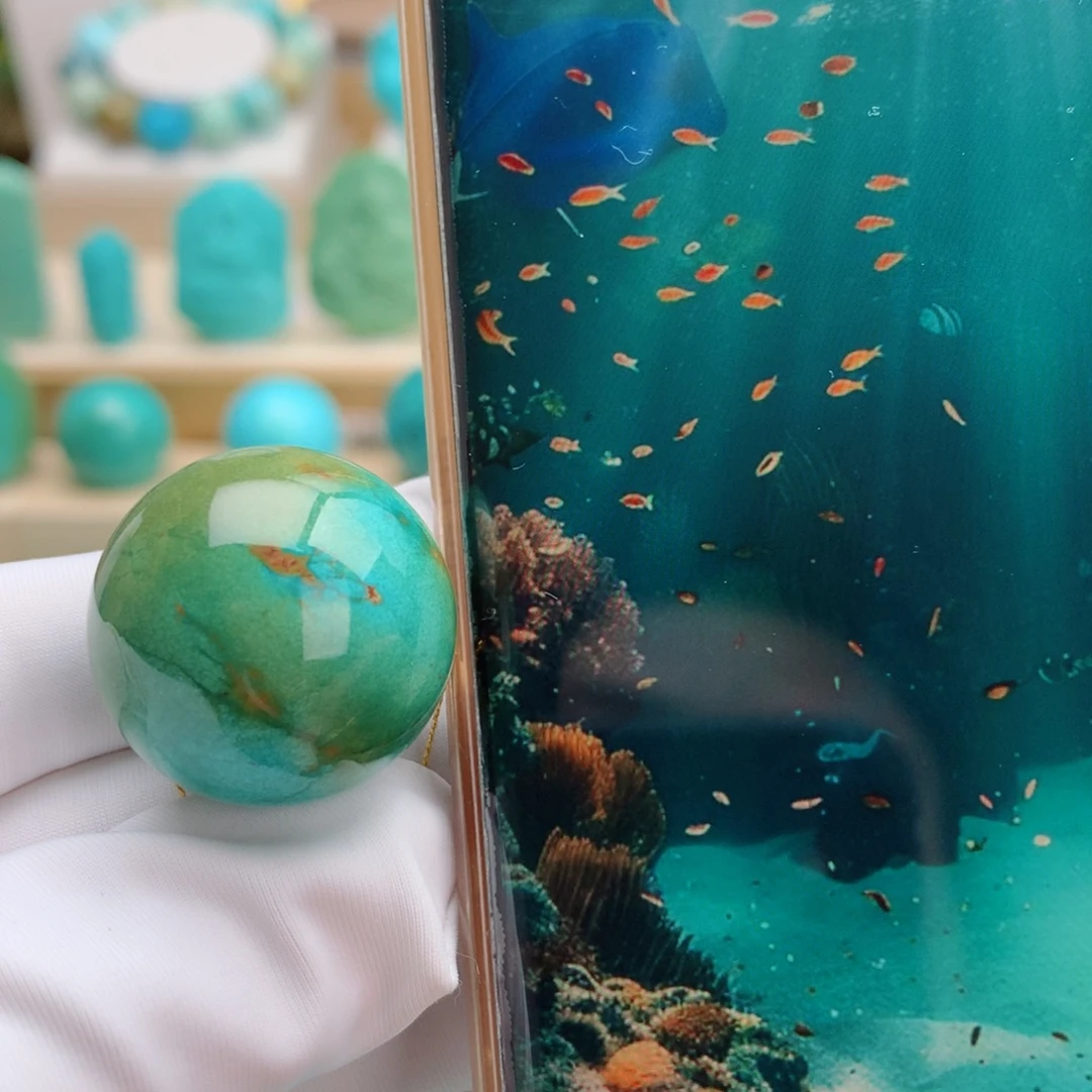 绿松石未镶嵌挂件