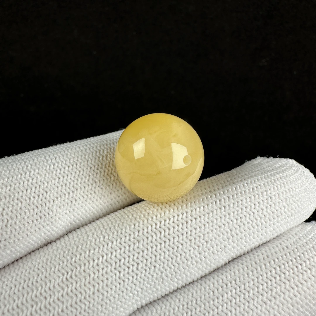 A1529 天然原矿蜜蜡鸡油黄飘花 圆珠 17.6mm抖音基地质检发货