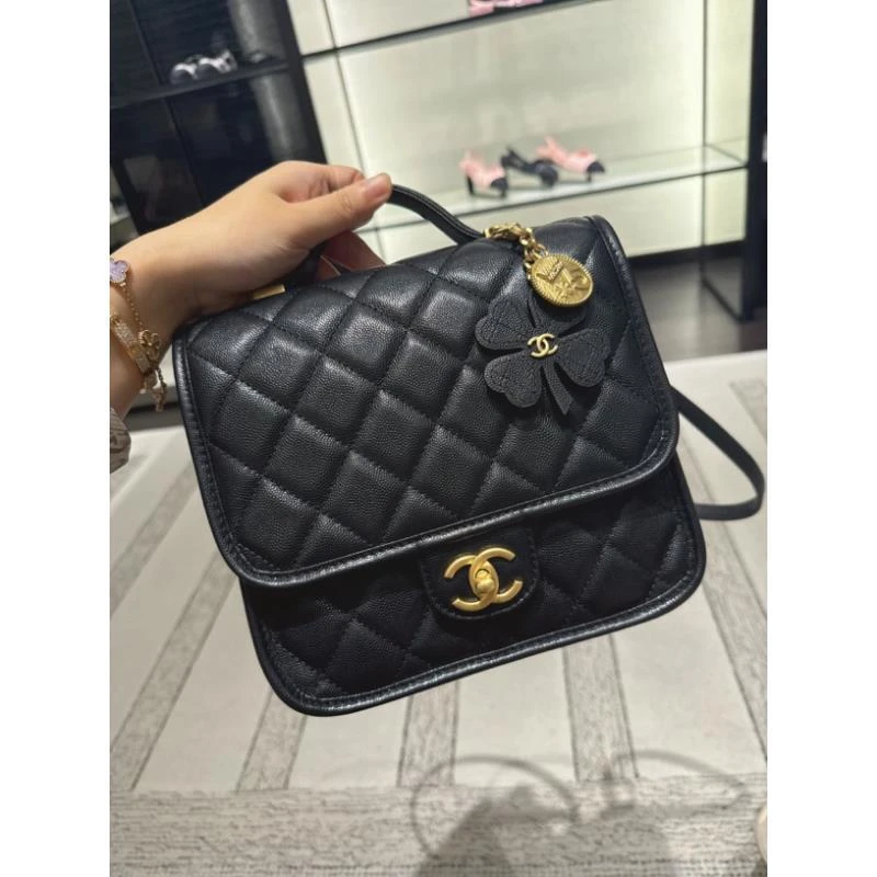 未使用 Chanel/香奈儿 25b四叶草双肩包背包