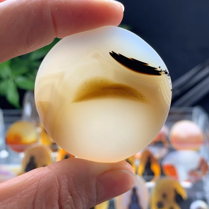 玛瑙/玉髓颈饰未镶嵌9
