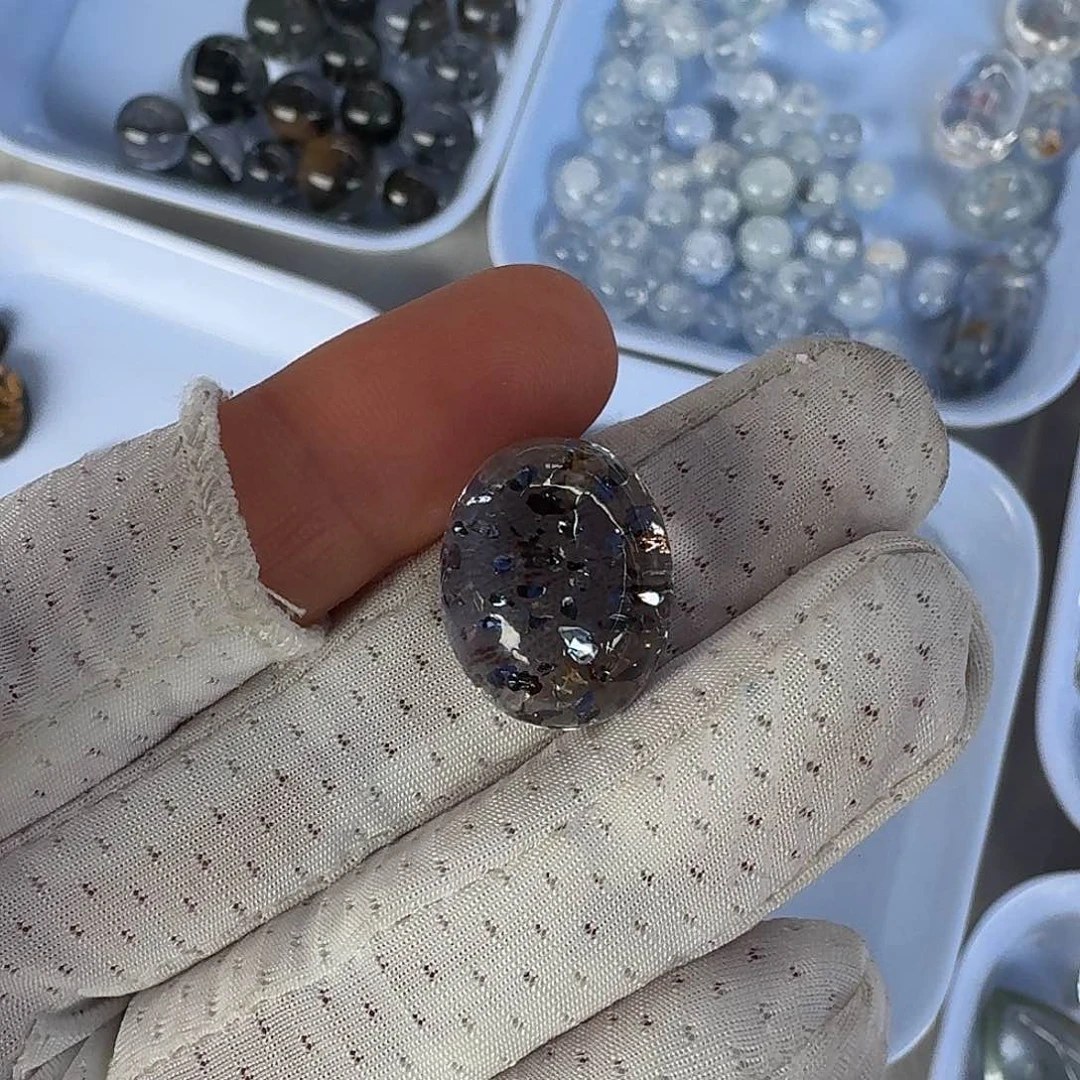 未镶嵌颈饰水晶懒****?定制