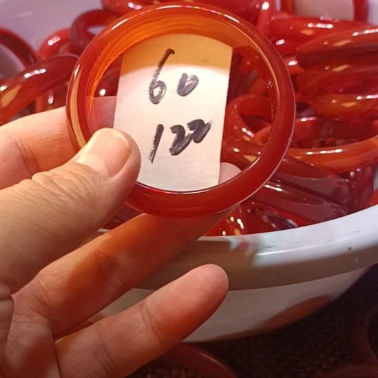 玛瑙/玉髓未镶嵌手镯