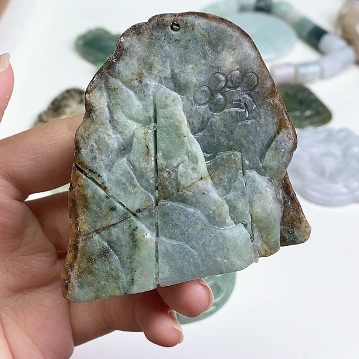 翡翠未镶嵌颈饰天然翡翠24