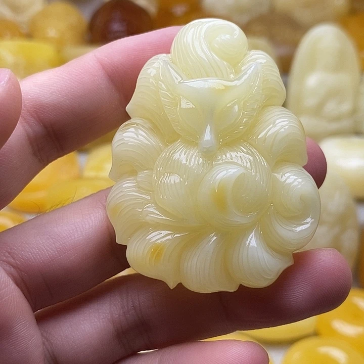 琥珀颈饰未镶嵌琥珀蜜蜡吊坠