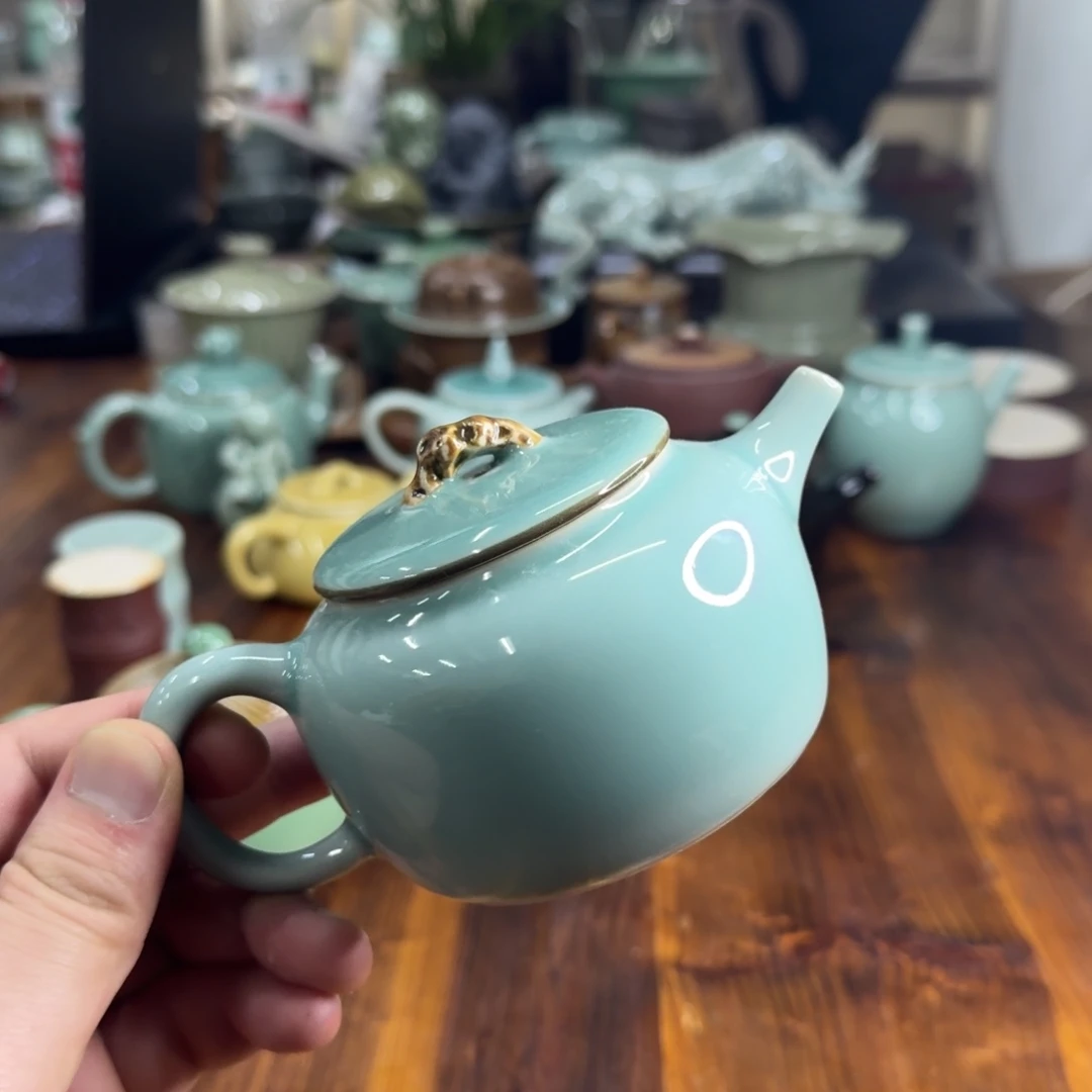 小仲龙泉青瓷微瑕8612