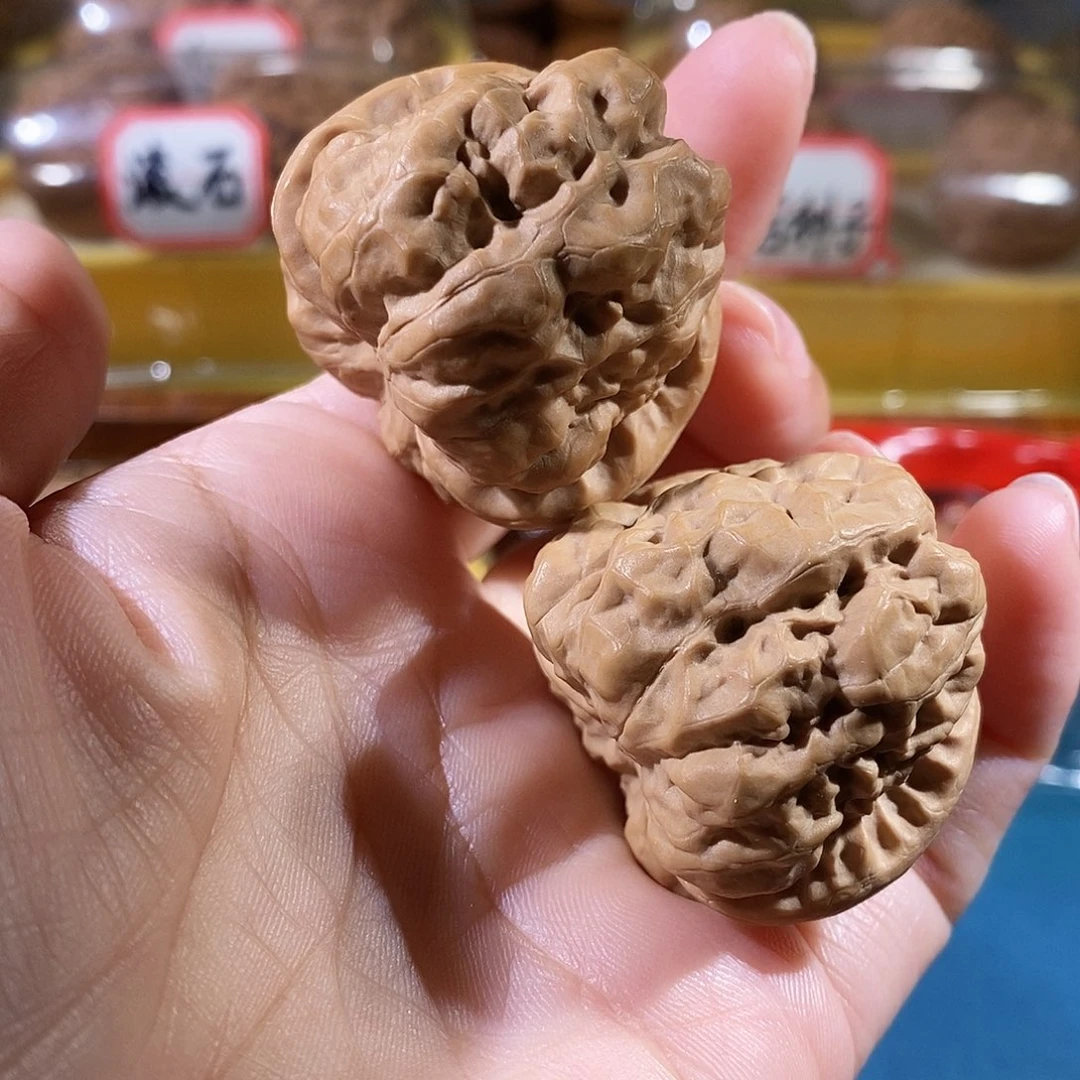 文玩核桃吊坠暴力蛙