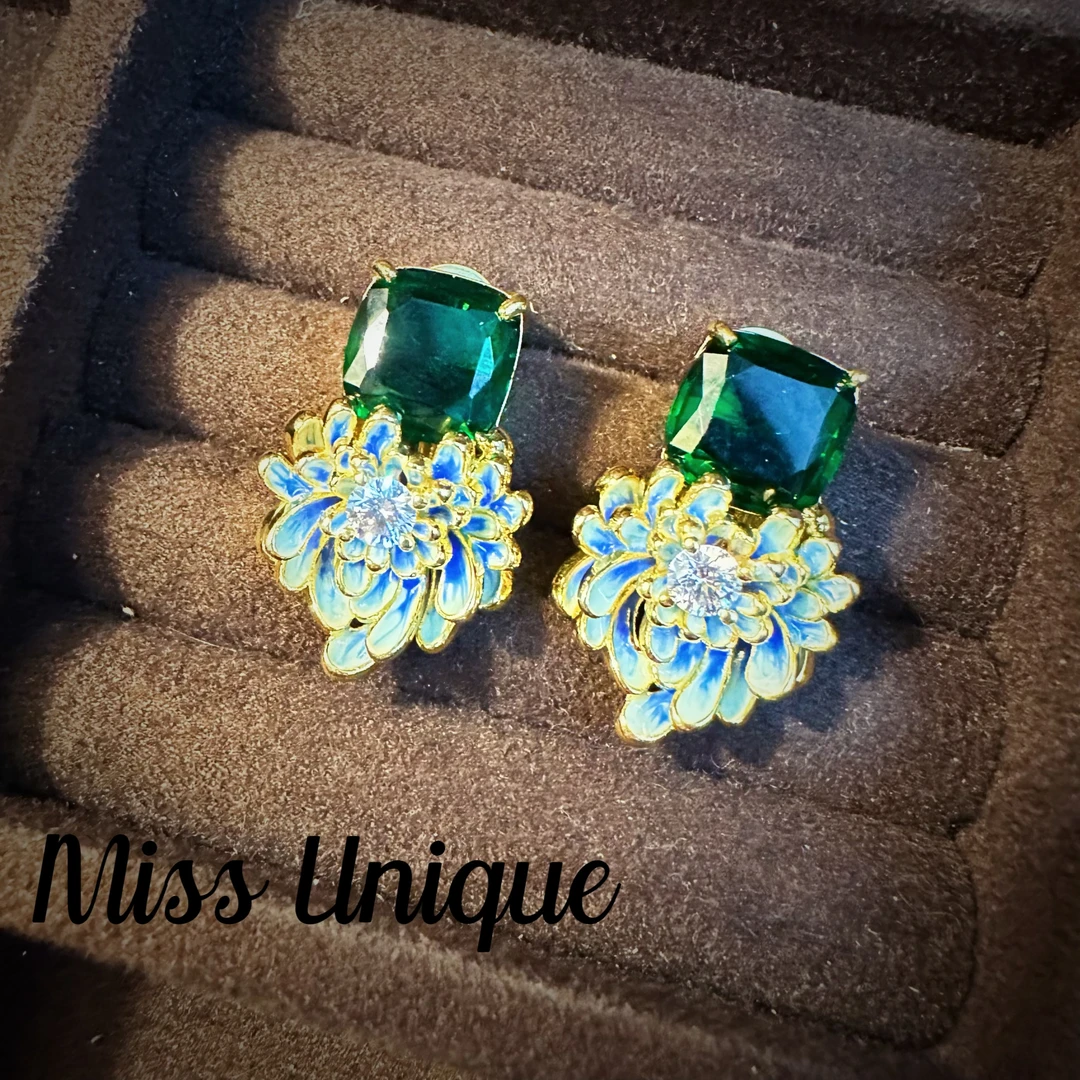 S6216绿方糖蓝色珐琅彩莲花耳环