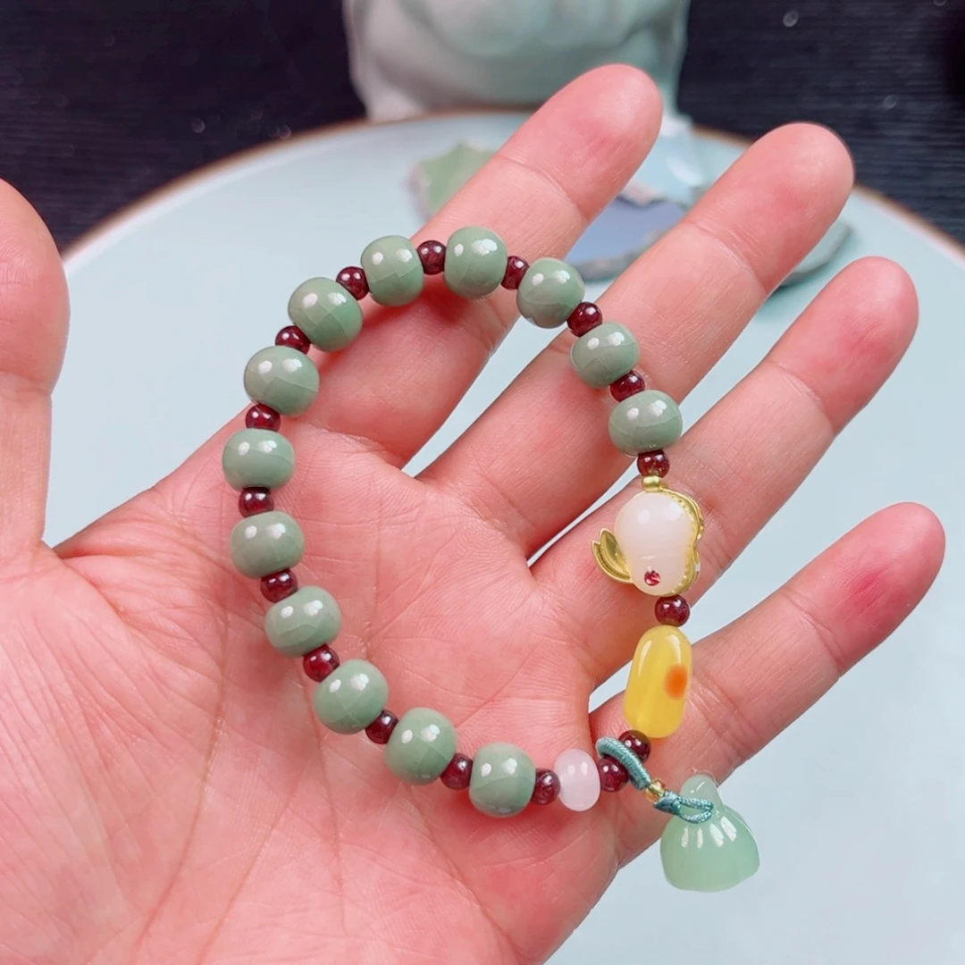 瓷片不计成本价交个朋友