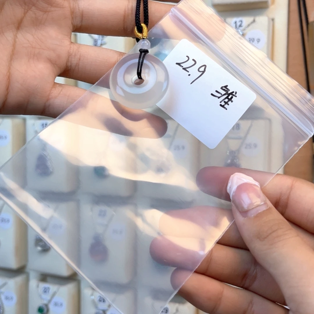 雏***田玛瑙/玉髓合金颈饰