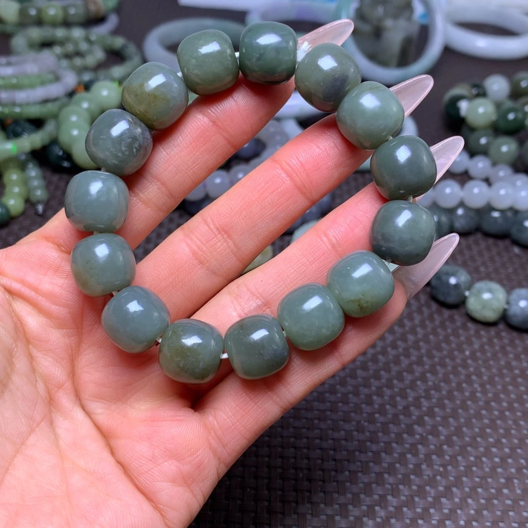 未镶嵌手串和田玉卡14