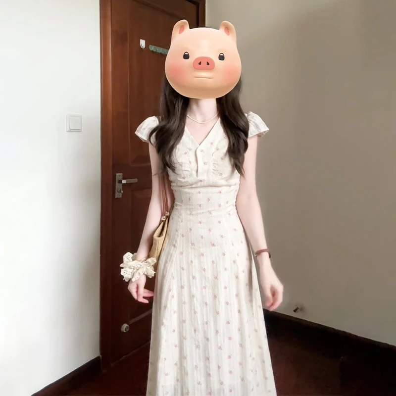 2025新款法式初恋v领碎花连衣裙子女气质小飞袖修身收腰长裙2425