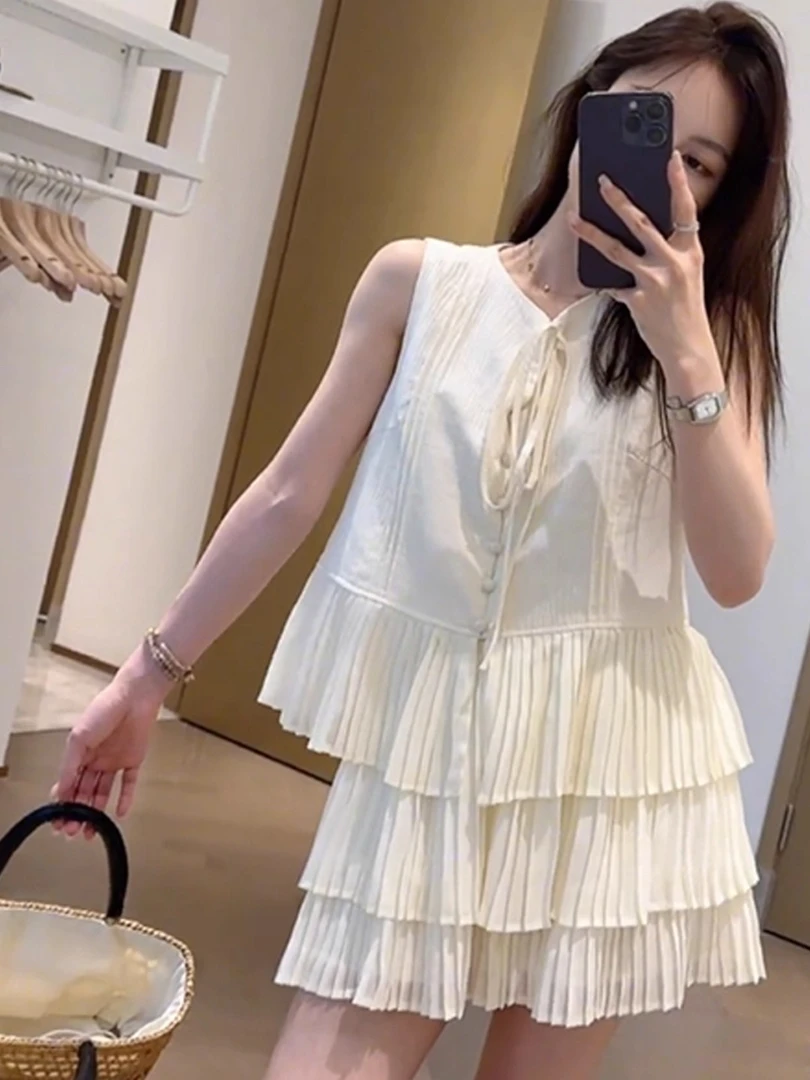 小个子显高炸街两件套2025夏季新款休闲百搭系带无袖上衣短裙女装