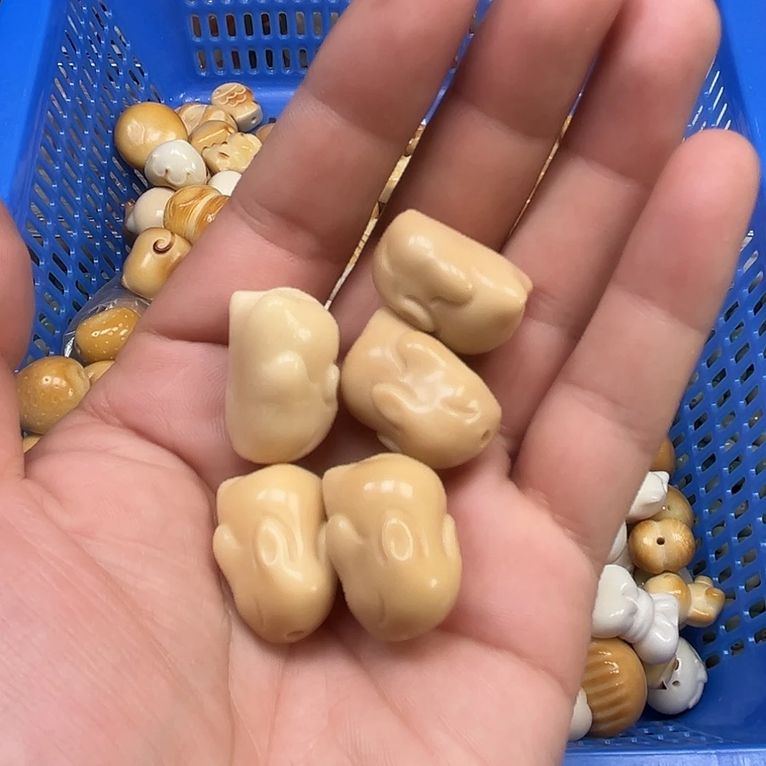 手串菩提根/象牙果5颗微兔