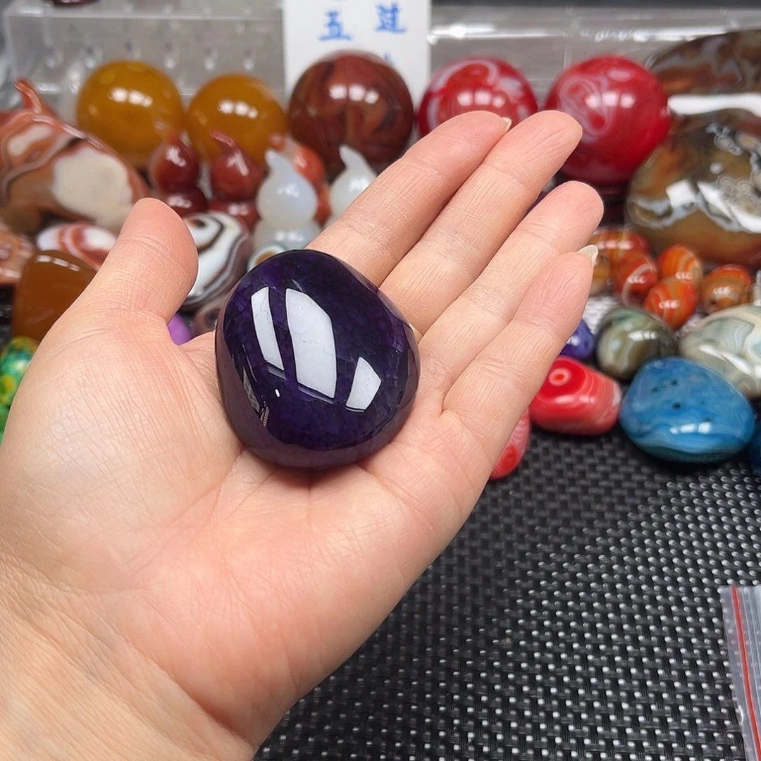 夜***玛瑙/玉髓未镶嵌珠宝奇石