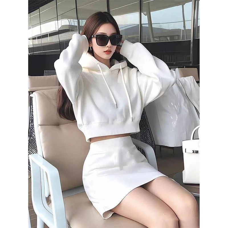 2025春秋新款白色修身收腰短款连帽卫衣高腰半身裙套装女时尚休闲