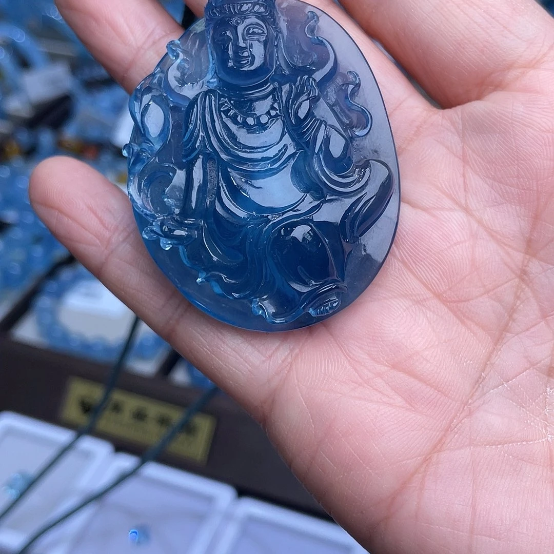 三***峰非金属海蓝观音吊坠