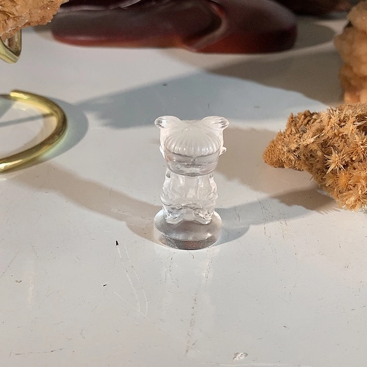 未镶嵌水晶大型摆件（非配饰）