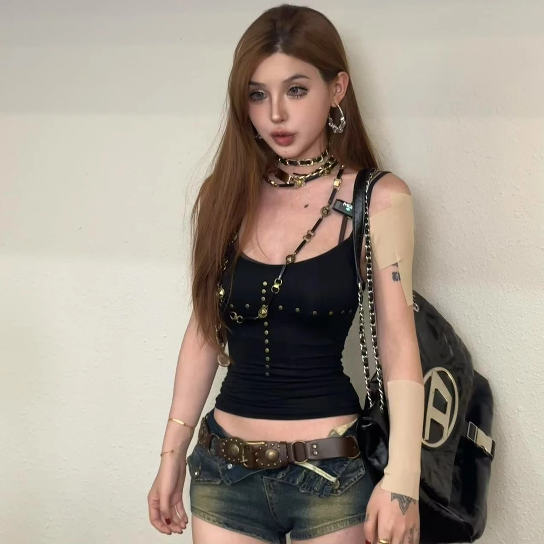 （清）龙怼怼推荐【百穿吊带】网红春季内搭吊带辣妹美背性感显瘦设计