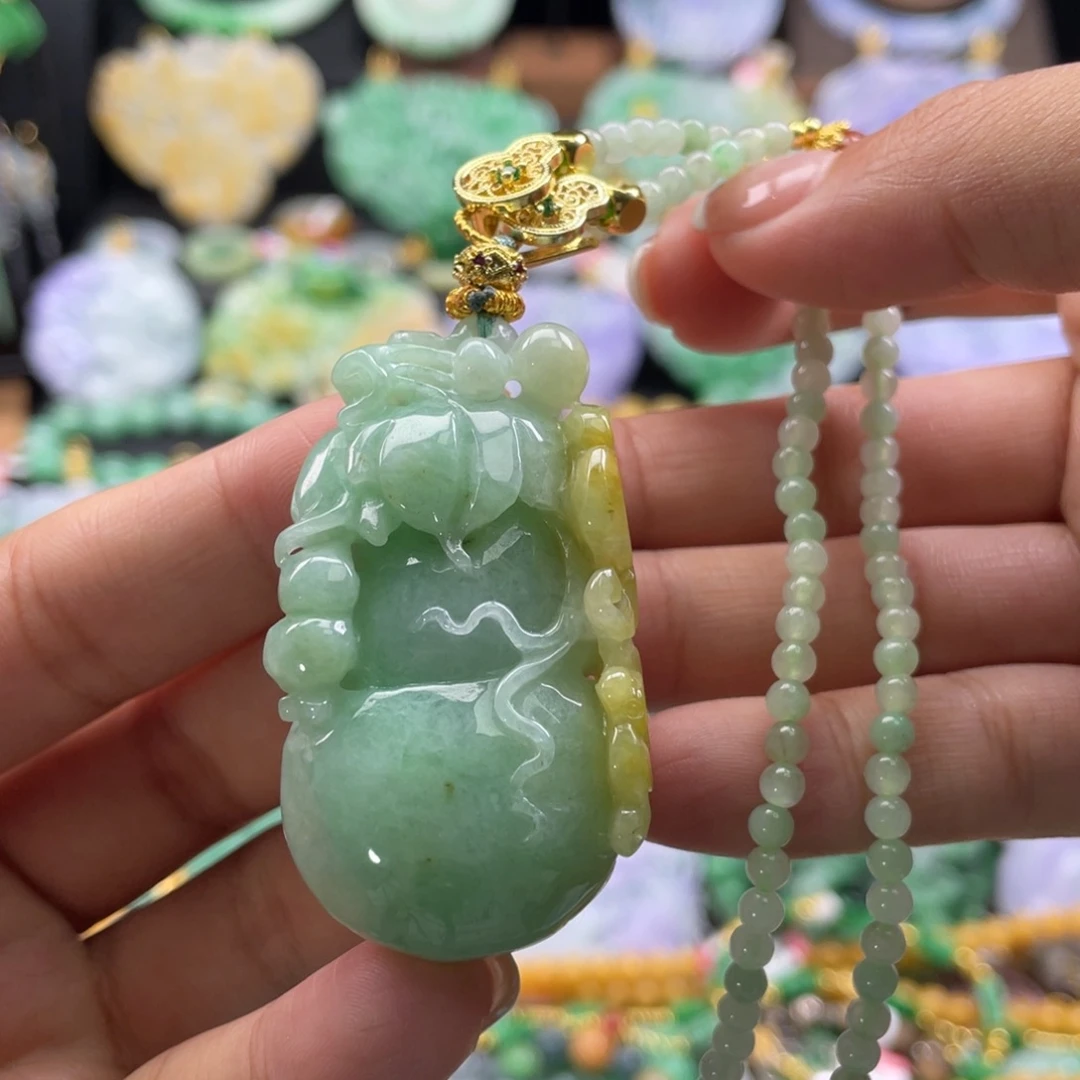 翡翠未镶嵌颈饰代编织