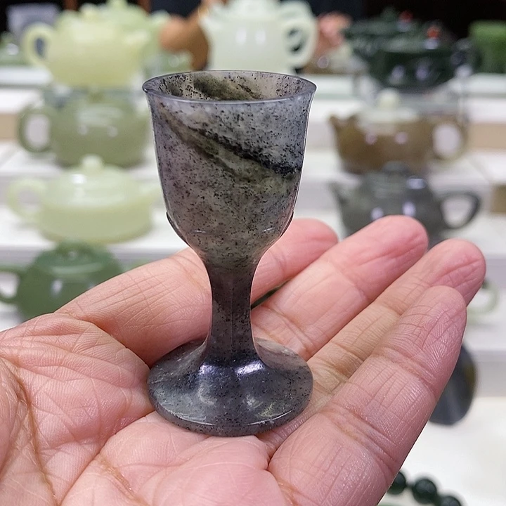 未镶嵌和田玉挂件茅台杯