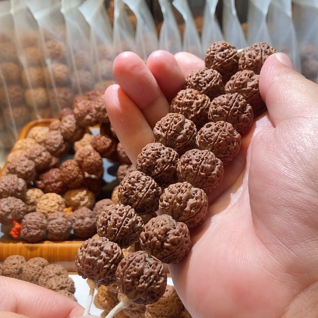 吊坠金刚菩提私人订制红皮战神梅花19mm