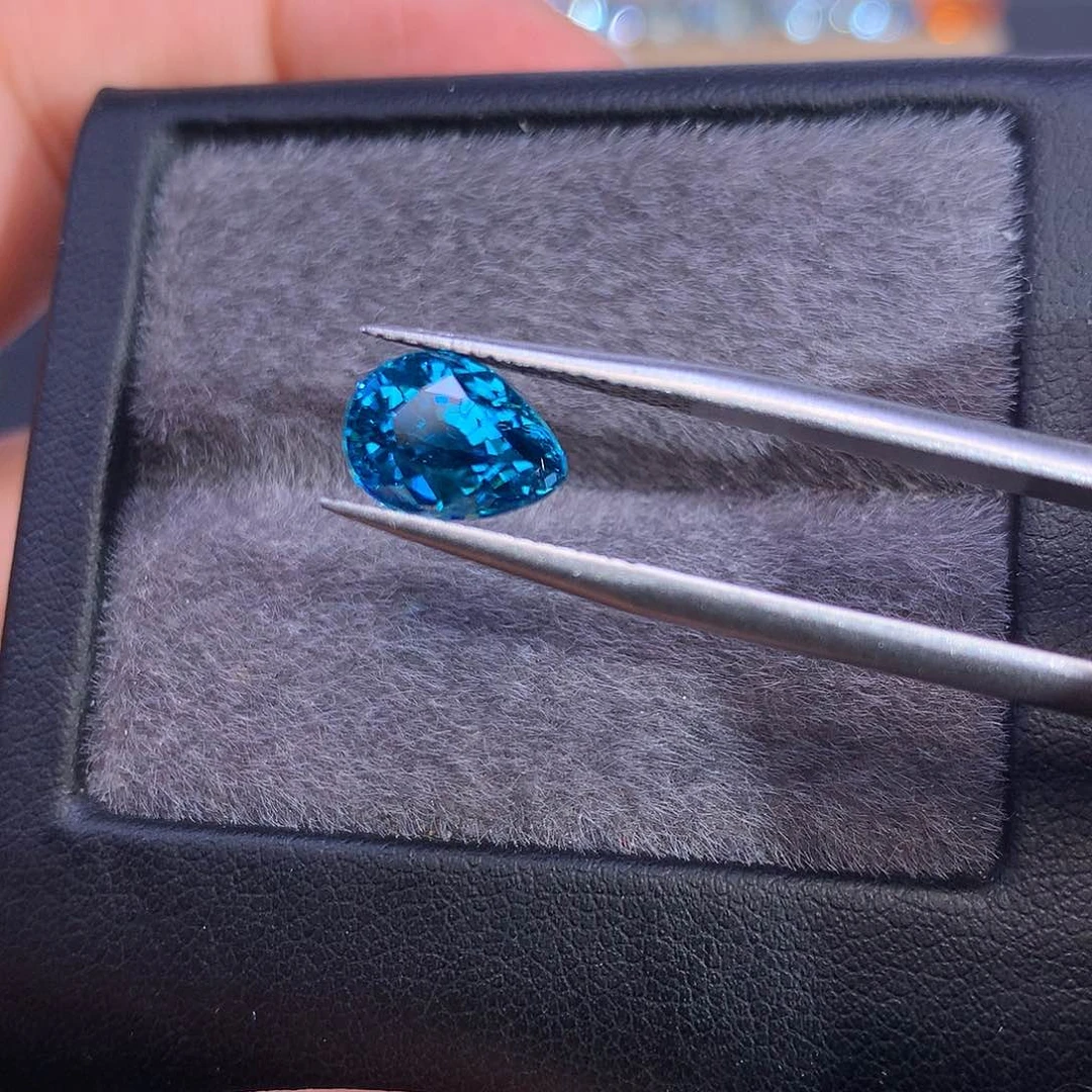 锆石裸石未镶嵌4.43ct风信子