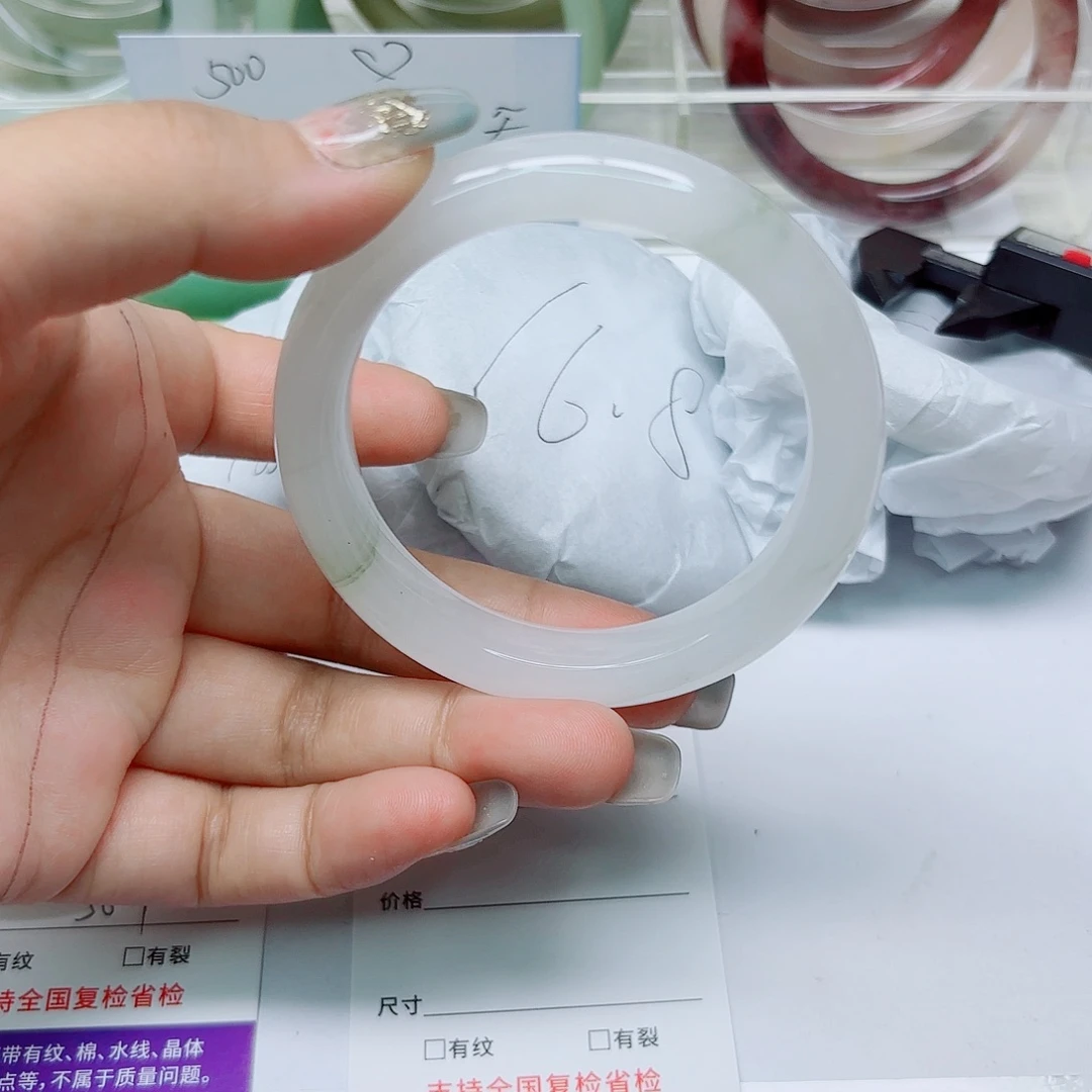未镶嵌手镯石英质玉28/5554