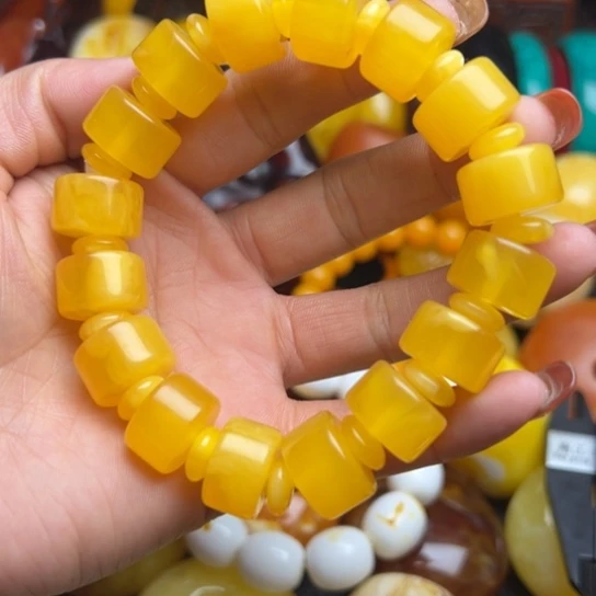 琥珀手串未镶嵌蜜蜡