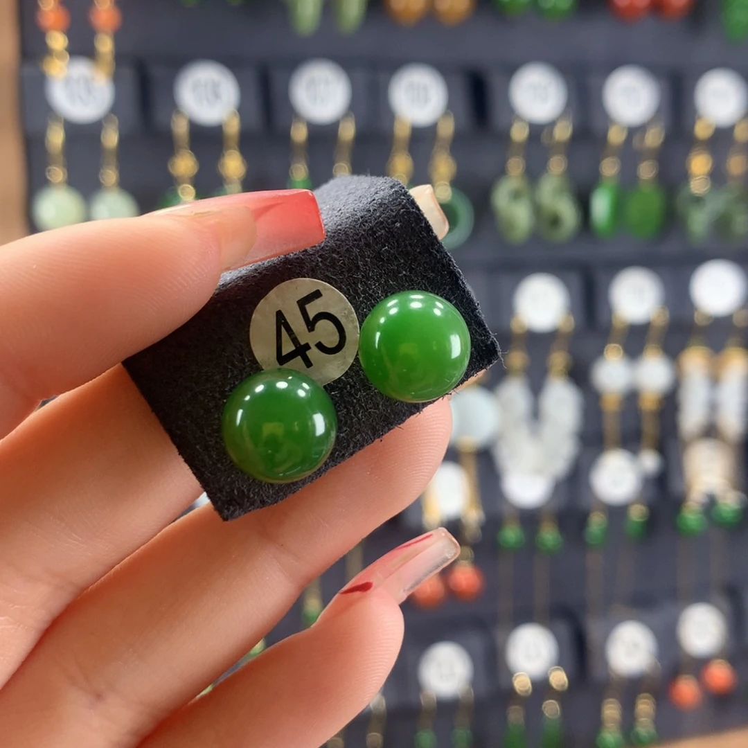 和田玉耳饰18K金镶嵌