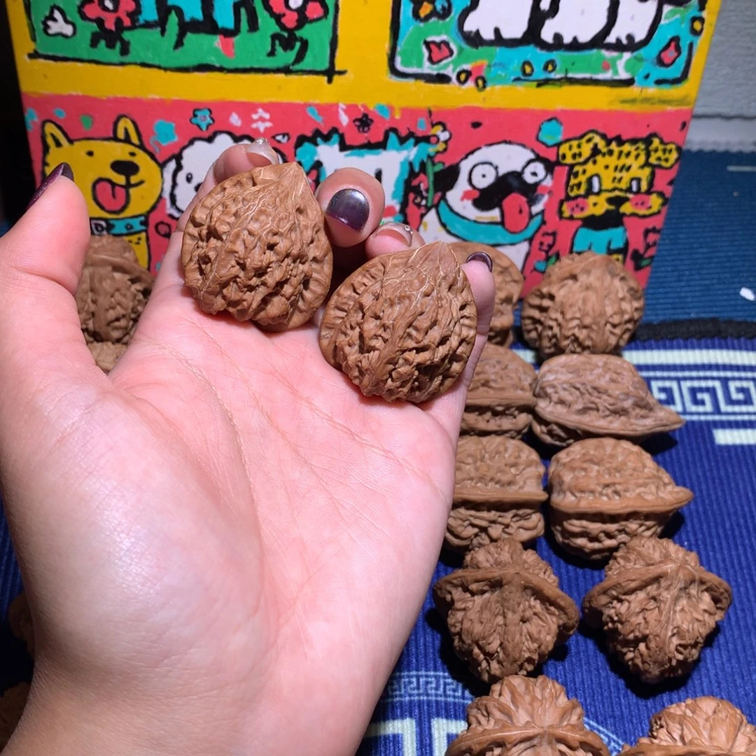 吊坠文玩核桃34野生红塔山602